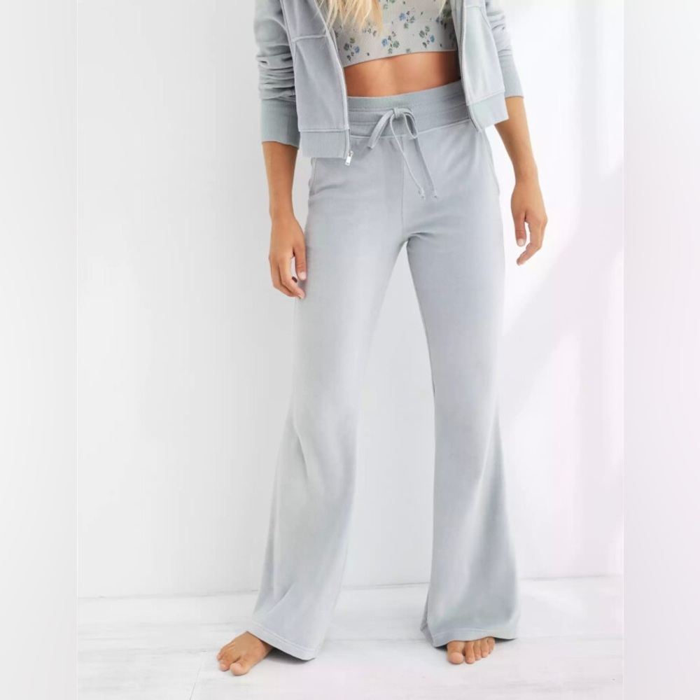 Aerie Kick-It Flare Velour High Waisted Pant NWT